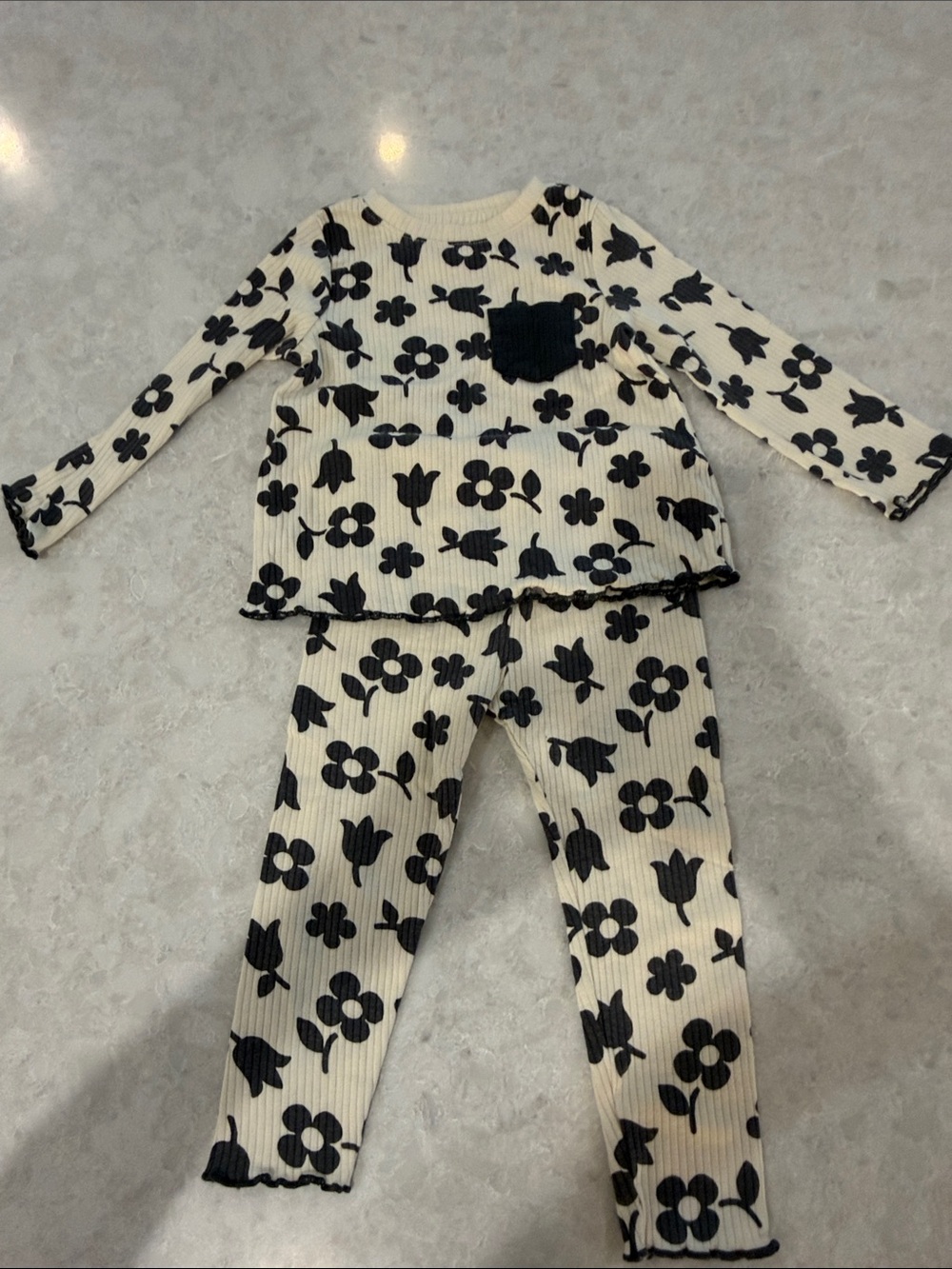 Cat & Jack Cream and Black Floral Kids Pajama Set